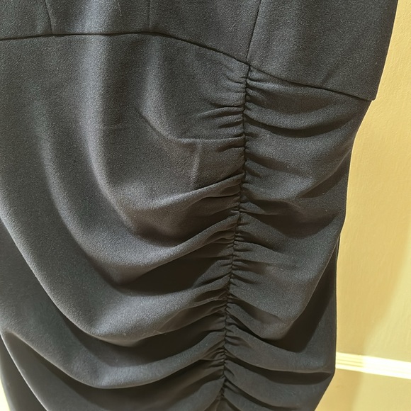 Perfect Prom Dress - Picture 2 of 5